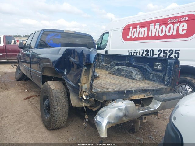 44577891 :رقم المزاد ، 3B7KC23621G786988 vin ، 2001 Dodge Ram 2500 St مزاد بيع