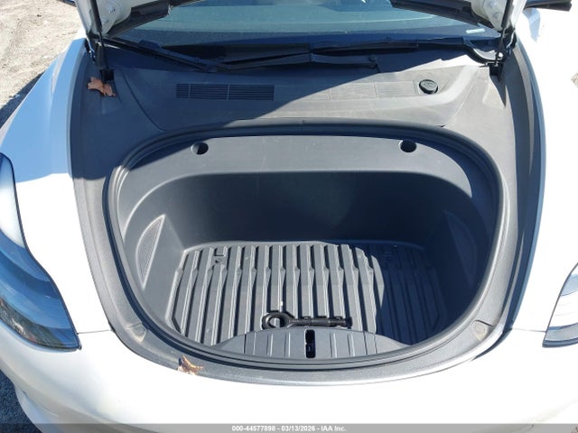 Продаж на аукціоні авто 2023 Tesla Model 3 Rear-wheel Drive, vin: 5YJ3E1EA5PF427224, номер лоту: 44577898