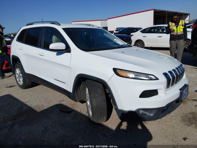 2016 Jeep Cherokee Latitude მანქანა იყიდება აუქციონზე, vin: 1C4PJLCS4GW363712, აუქციონის ნომერი: 44577912
