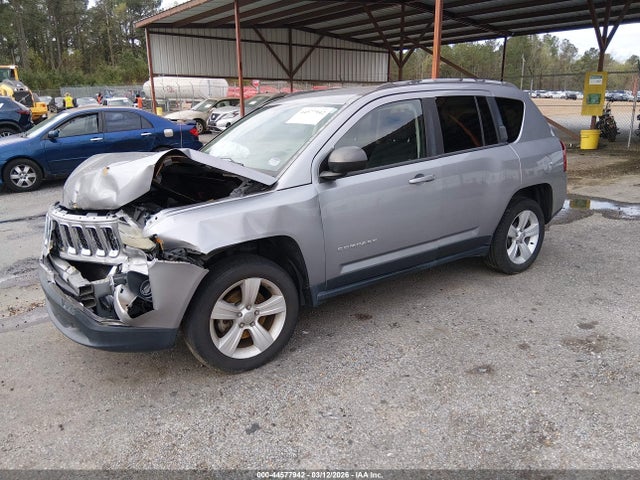 2016 Jeep Compass Sport მანქანა იყიდება აუქციონზე, vin: 1C4NJCBA2GD590862, აუქციონის ნომერი: 44577942