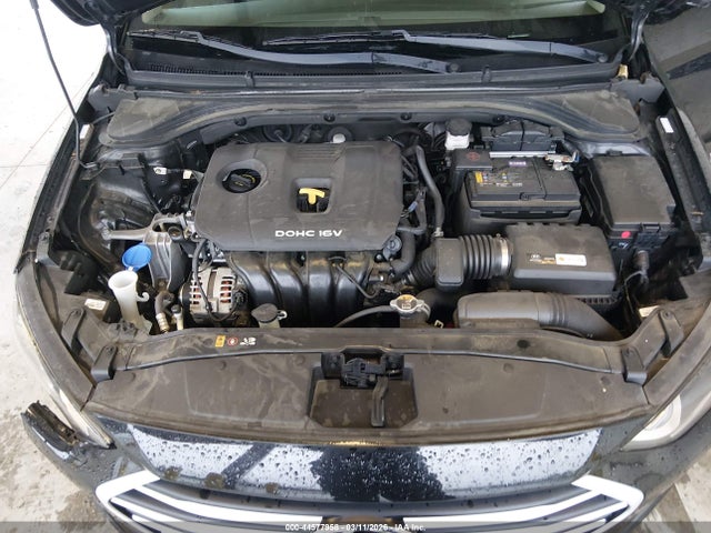 Hyundai ELANTRA SE 2017 KMHD74LFXHU396779 Image 10