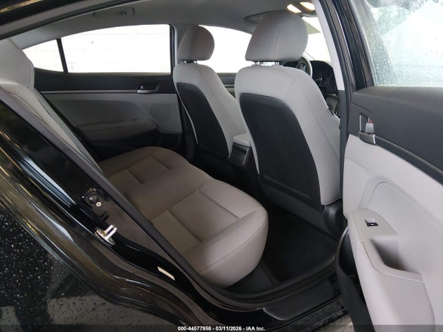 Hyundai ELANTRA SE 2017 KMHD74LFXHU396779 Image 8