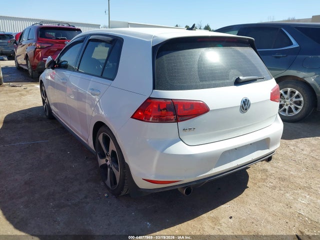 2016 VOLKSWAGEN GOLF GTI 3VW4T7AU6GM051509 Photo 2