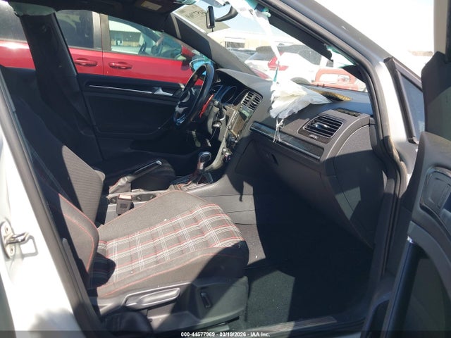 2016 VOLKSWAGEN GOLF GTI 3VW4T7AU6GM051509 Photo 4