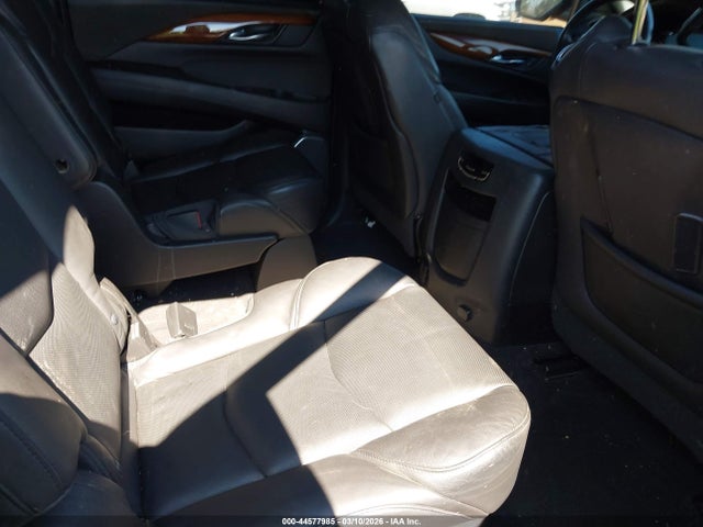 Продаж на аукціоні авто 2016 Cadillac Escalade Esv Luxury Collection, vin: 1GYS4HKJ4GR120899, номер лоту: 44577985