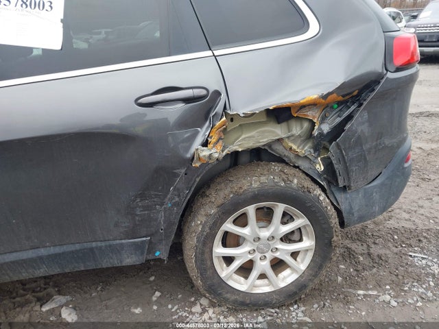 2016 JEEP CHEROKEE 1C4PJMCS2GW245034 Photo 5