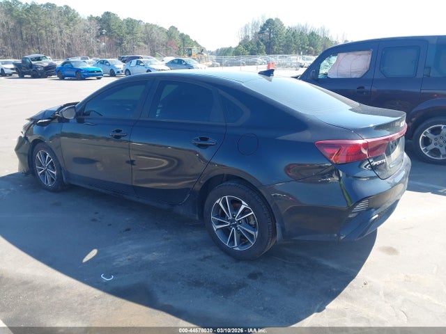2023 Kia Forte Lxs მანქანა იყიდება აუქციონზე, vin: 3KPF24AD9PE581769, აუქციონის ნომერი: 44578030