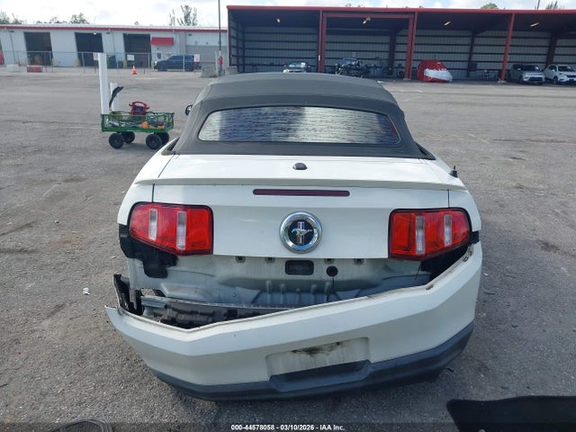 Aukcja sprzedaży 2011 Ford Mustang V6 Premium, vin: 1ZVBP8EM3B5163467, numer aukcji: 44578058