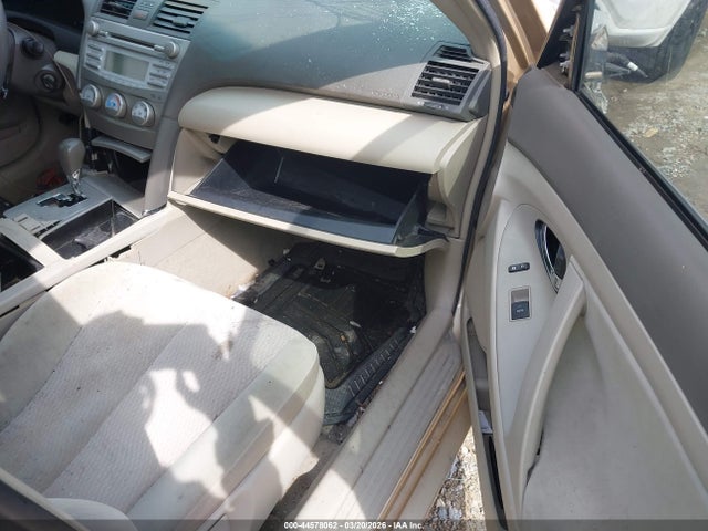 2010 Toyota Camry მანქანა იყიდება აუქციონზე, vin: 4T4BF3EK2AR026663, აუქციონის ნომერი: 44578062