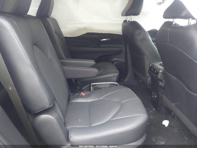 Aukcja sprzedaży 2026 Toyota Grand Highlander Xle, vin: 5TDAAAB51TS105986, numer aukcji: 44578084