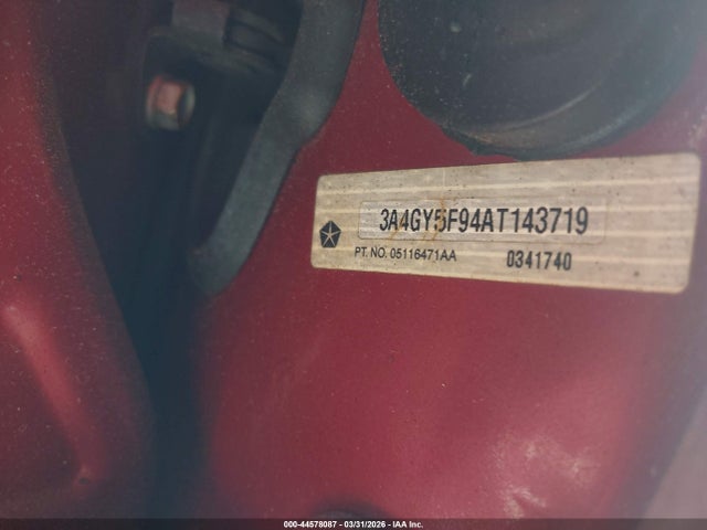 44578087 :رقم المزاد ، 3A4GY5F94AT143719 vin ، 2010 Chrysler Pt Cruiser Classic مزاد بيع