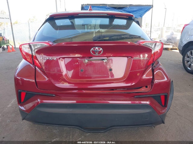 Toyota C-HR XLE 2019 NMTKHMBX3KR084137 Image 16