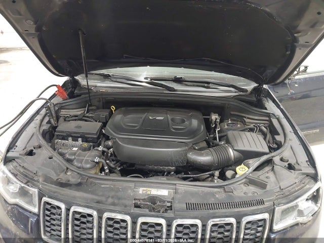 2017 JEEP GRAND CHEROKEE 1C4RJFBG7HC792613 Photo 9