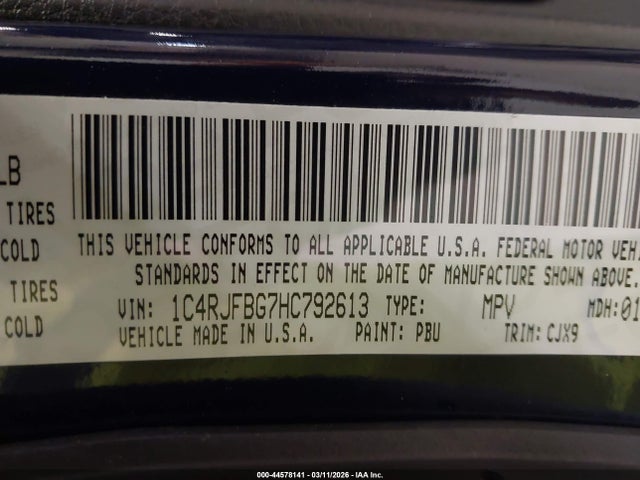 2017 JEEP GRAND CHEROKEE 1C4RJFBG7HC792613 Photo 8