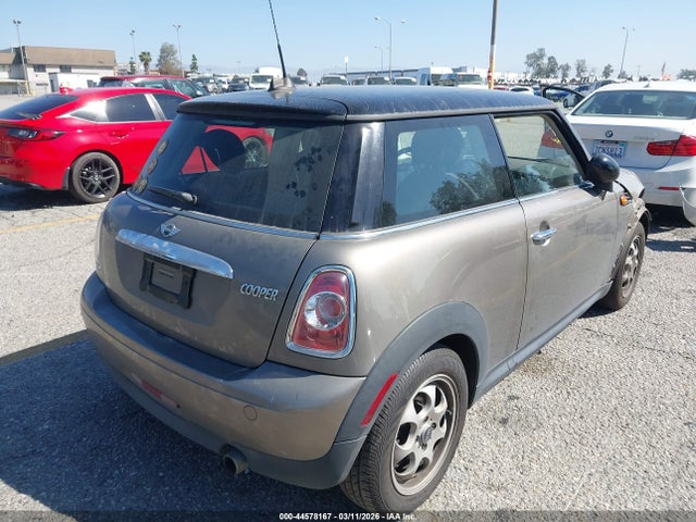 2012 MINI COOPER WMWSU3C55CT254471 Photo 3