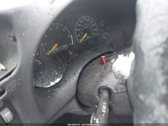 44578174 :رقم المزاد ، 1GTCS19W1Y8205764 vin ، 2000 Gmc Sonoma Sls مزاد بيع