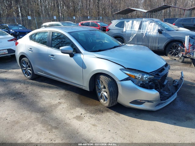 2018 MAZDA MAZDA3 3MZBN1V32JM187661