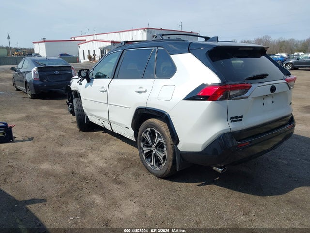 2023 TOYOTA RAV4 PRIME JTMFB3FV2PD146346 Photo 2
