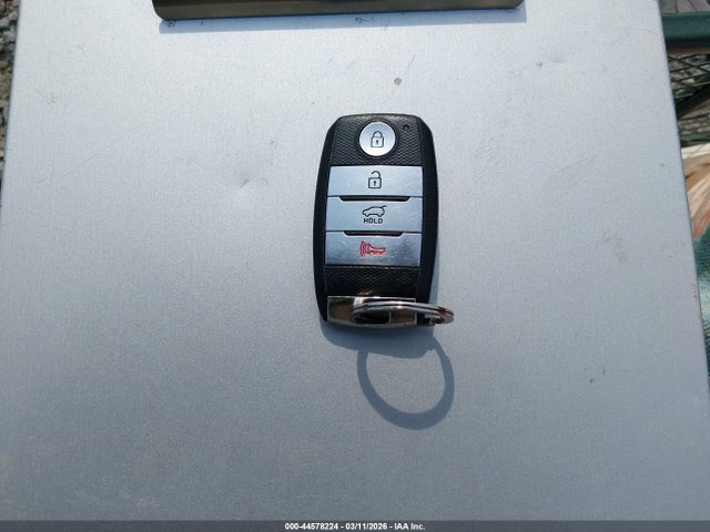 2017 KIA NIRO KNDCE3LC5H5049571 Photo 10