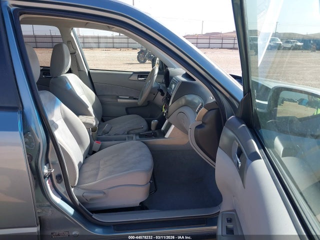 Продаж на аукціоні авто 2010 Subaru Forester 2.5x Premium, vin: JF2SH6CC7AH729305, номер лоту: 44578232