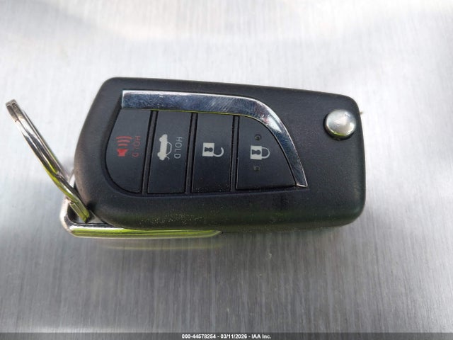 Продажа на аукционе авто 2020 Toyota Corolla Le, vin: 5YFEPRAE3LP055536, номер лота: 44578254