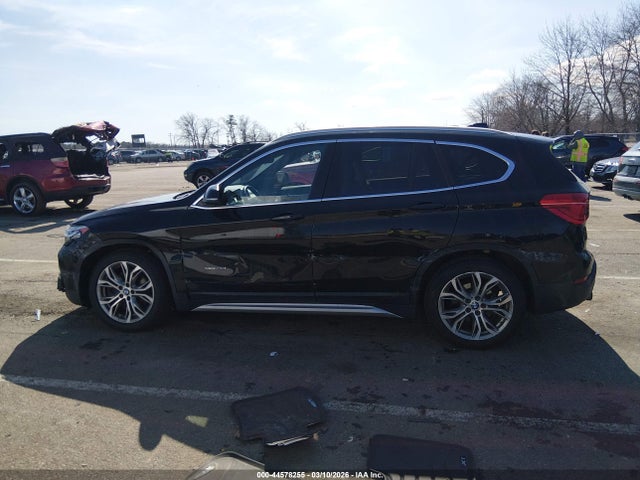 2017 Bmw X1 Xdrive28i მანქანა იყიდება აუქციონზე, vin: WBXHT3Z30H4A55695, აუქციონის ნომერი: 44578255
