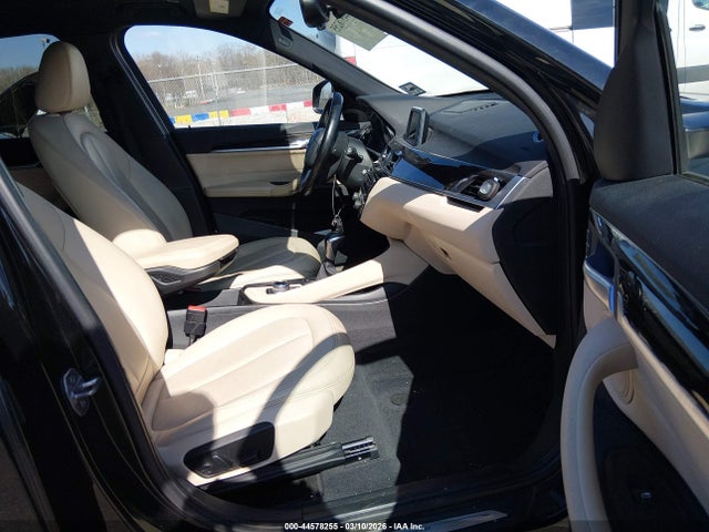 2017 Bmw X1 Xdrive28i მანქანა იყიდება აუქციონზე, vin: WBXHT3Z30H4A55695, აუქციონის ნომერი: 44578255