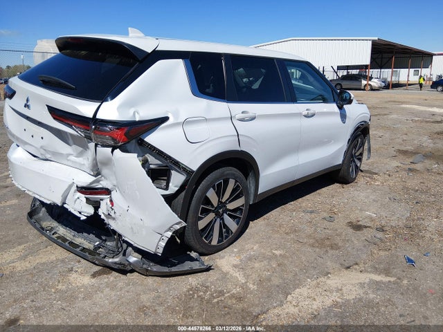 2025 MITSUBISHI OUTLANDER JA4J3VA86SZ018475 Photo 3