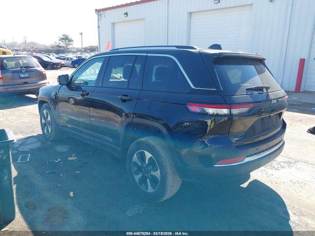 Продажа на аукционе авто 2023 Jeep Grand Cherokee 4xe, vin: 1C4RJYB66PC626018, номер лота: 44578294