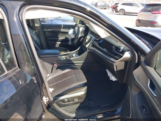Продажа на аукционе авто 2023 Jeep Grand Cherokee 4xe, vin: 1C4RJYB66PC626018, номер лота: 44578294