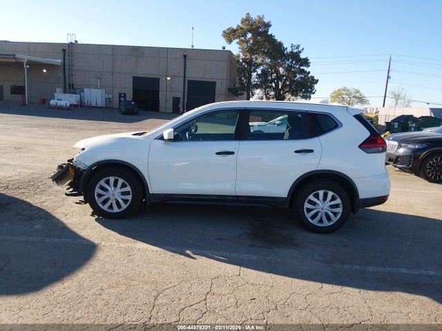 Aukcja sprzedaży 2017 Nissan Rogue S, vin: 5N1AT2MTXHC743699, numer aukcji: 44578301