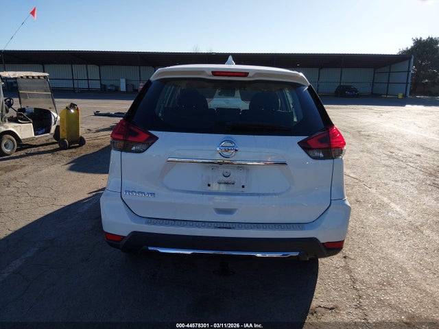 Aukcja sprzedaży 2017 Nissan Rogue S, vin: 5N1AT2MTXHC743699, numer aukcji: 44578301