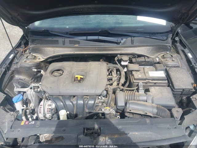 2021 Kia Forte Fe მანქანა იყიდება აუქციონზე, vin: 3KPF24AD1ME275564, აუქციონის ნომერი: 44578310
