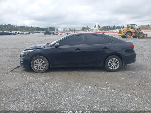 2021 Kia Forte Fe მანქანა იყიდება აუქციონზე, vin: 3KPF24AD1ME275564, აუქციონის ნომერი: 44578310