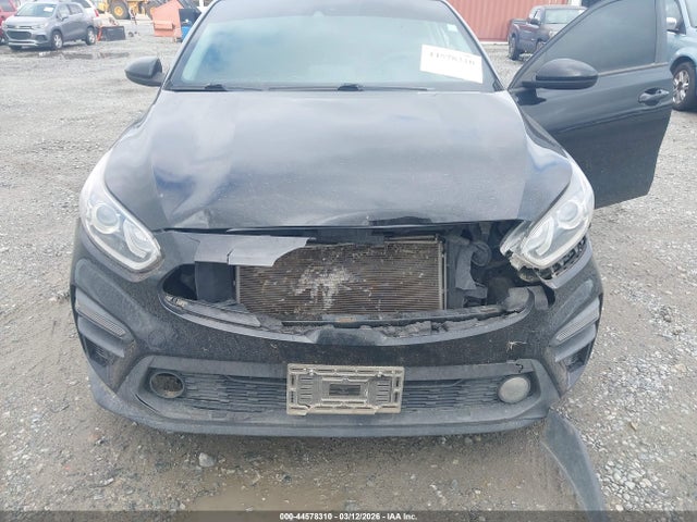 2021 Kia Forte Fe მანქანა იყიდება აუქციონზე, vin: 3KPF24AD1ME275564, აუქციონის ნომერი: 44578310