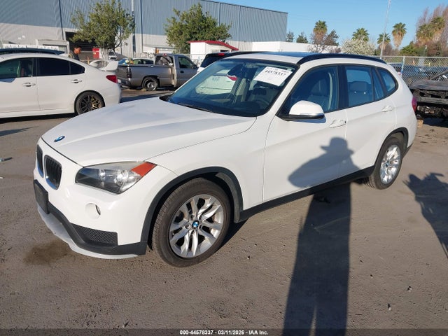 BMW X1 Xdrive28i 2015 WBAVL1C59FVY33590 Image 2