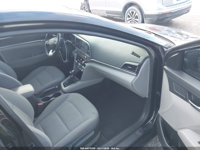 2020 Hyundai Elantra Value Edition მანქანა იყიდება აუქციონზე, vin: 5NPD84LF6LH626337, აუქციონის ნომერი: 44578359