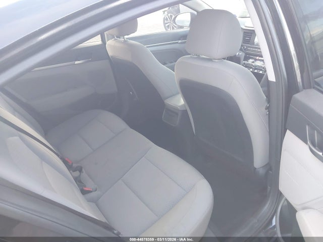 2020 Hyundai Elantra Value Edition მანქანა იყიდება აუქციონზე, vin: 5NPD84LF6LH626337, აუქციონის ნომერი: 44578359