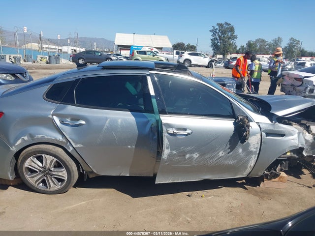 KIA Optima Plug-in Hybrid Ex 2017 KNAGV4LDXH5008964 Image 12