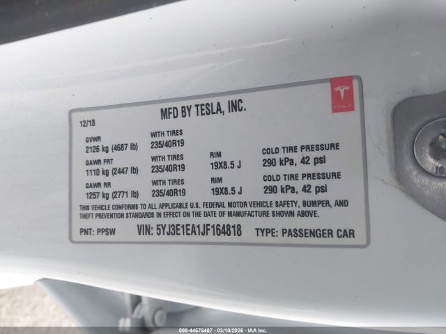 2018 TESLA MODEL 3 5YJ3E1EA1JF164818 Photo 8