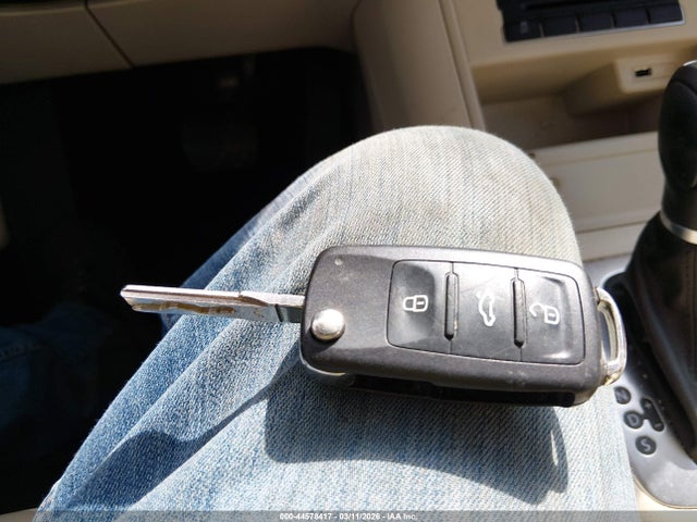 2016 VOLKSWAGEN TIGUAN WVGAV7AX0GW602717 Photo 10