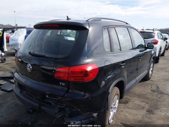 2016 VOLKSWAGEN TIGUAN WVGAV7AX0GW602717 Photo 3