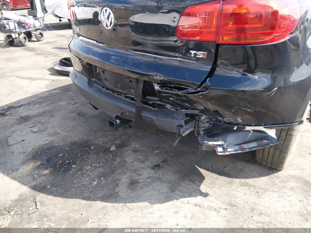2016 VOLKSWAGEN TIGUAN WVGAV7AX0GW602717 Photo 5