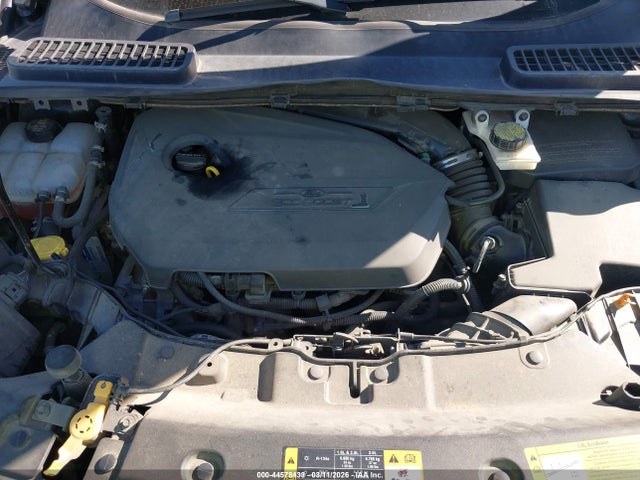 1FMCU0JX0EUA13209 Ford Escape Titanium