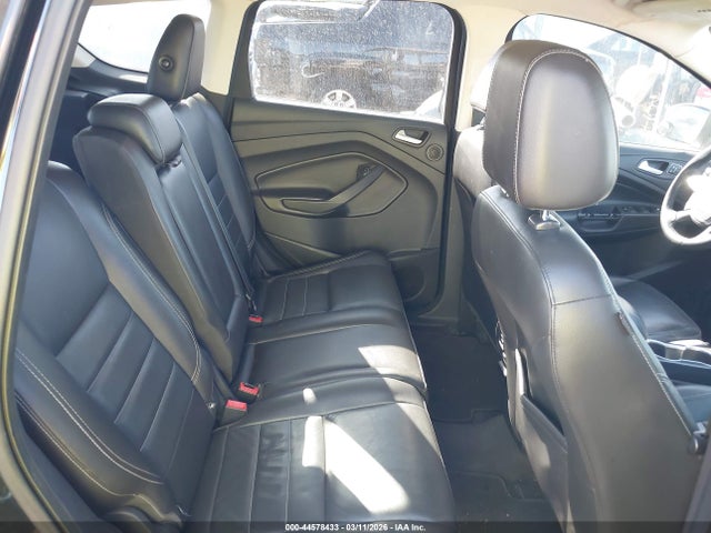 1FMCU0JX0EUA13209 Ford Escape Titanium
