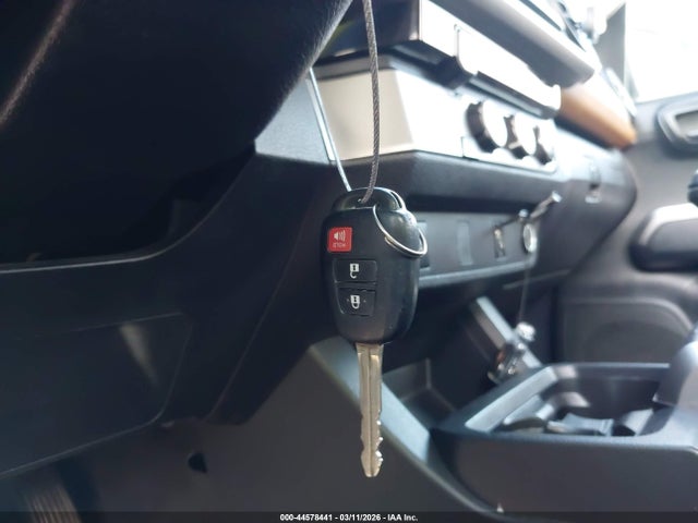 Toyota Tacoma Sr5 V6 2017 3TMAZ5CN3HM044761 Image 11