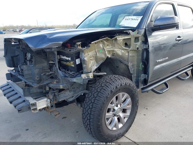 Toyota Tacoma Sr5 V6 2017 3TMAZ5CN3HM044761 Image 18