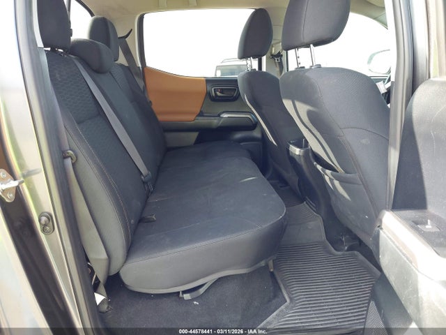 Toyota Tacoma Sr5 V6 2017 3TMAZ5CN3HM044761 Image 8