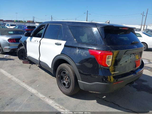 Ford Police Interceptor Utility 2023 1FM5K8AC5PGC18178 Image 3