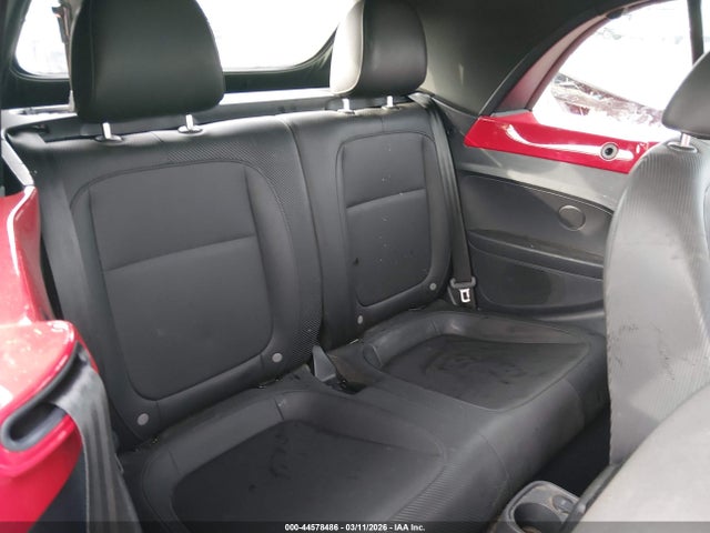 2018 Volkswagen Beetle 2.0t Coast/2.0t S/2.0t Se მანქანა იყიდება აუქციონზე, vin: 3VW5DAAT8JM504848, აუქციონის ნომერი: 44578486